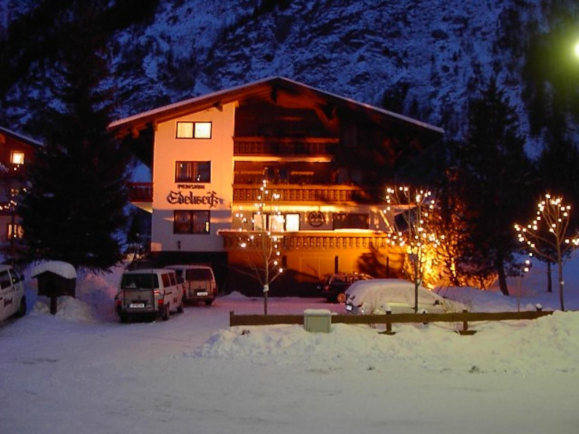 Pension Und Apartment Edelweiss Heiligenblut Luaran gambar
