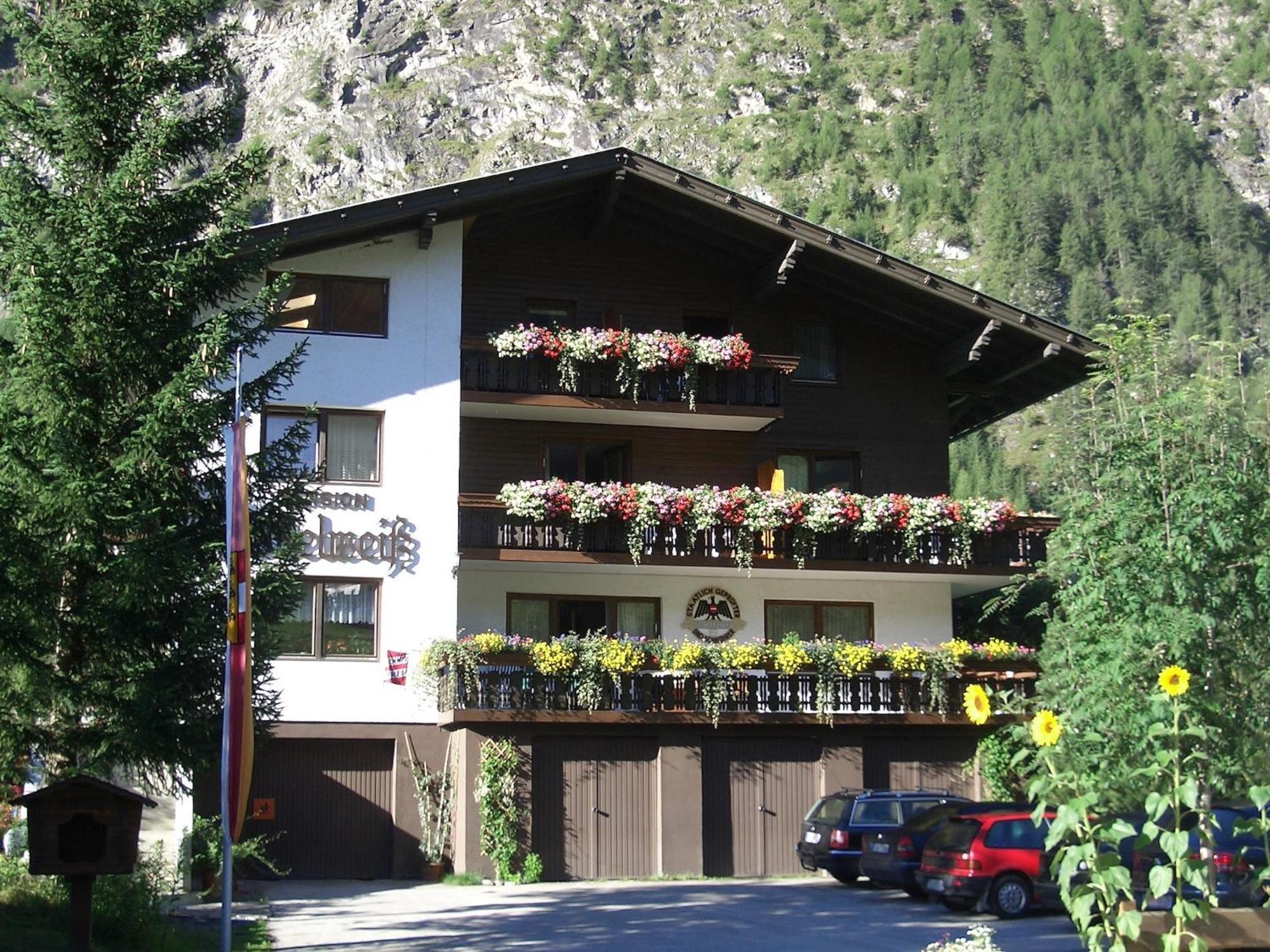 Pension Und Apartment Edelweiss Heiligenblut Luaran gambar