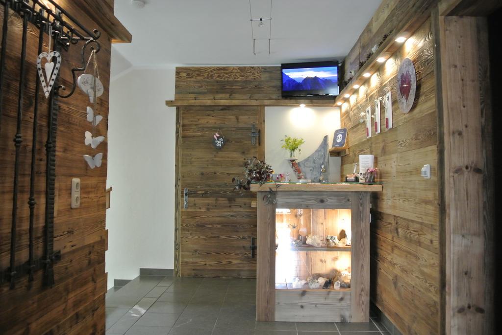 Pension Und Apartment Edelweiss Heiligenblut Luaran gambar