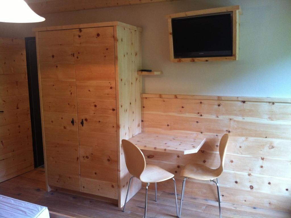 Pension Und Apartment Edelweiss Heiligenblut Bilik gambar