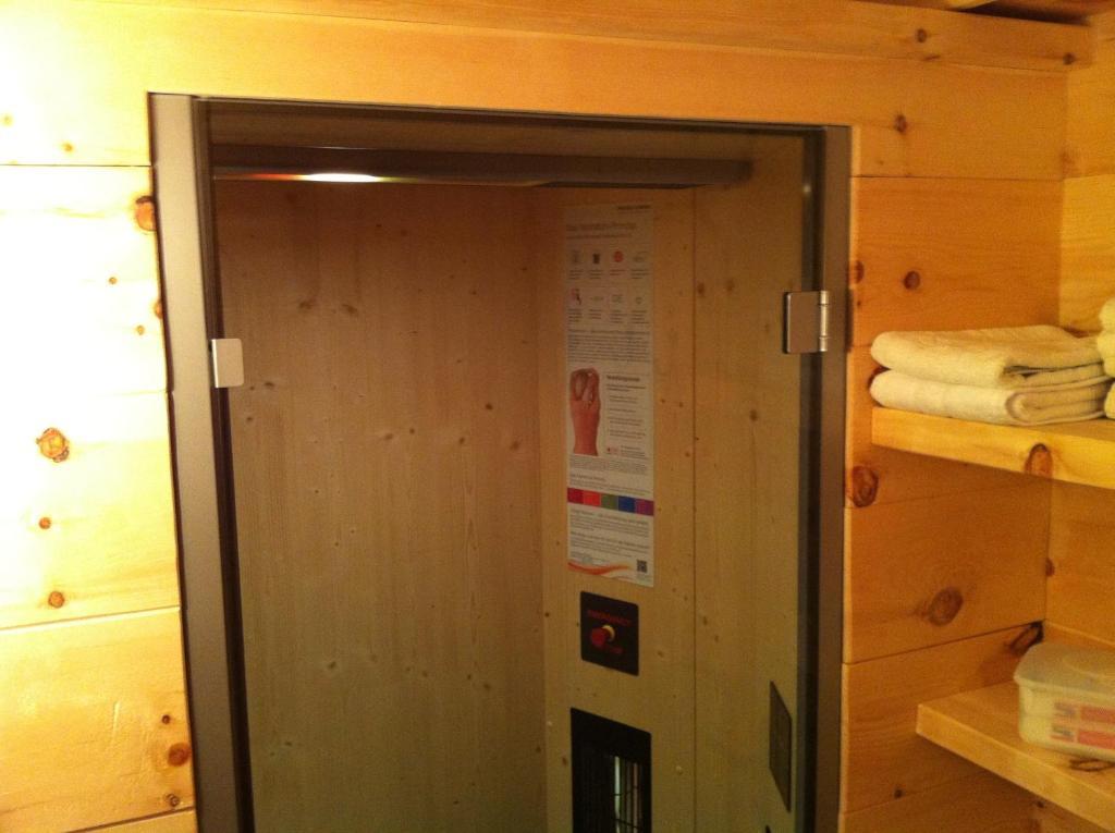 Pension Und Apartment Edelweiss Heiligenblut Luaran gambar