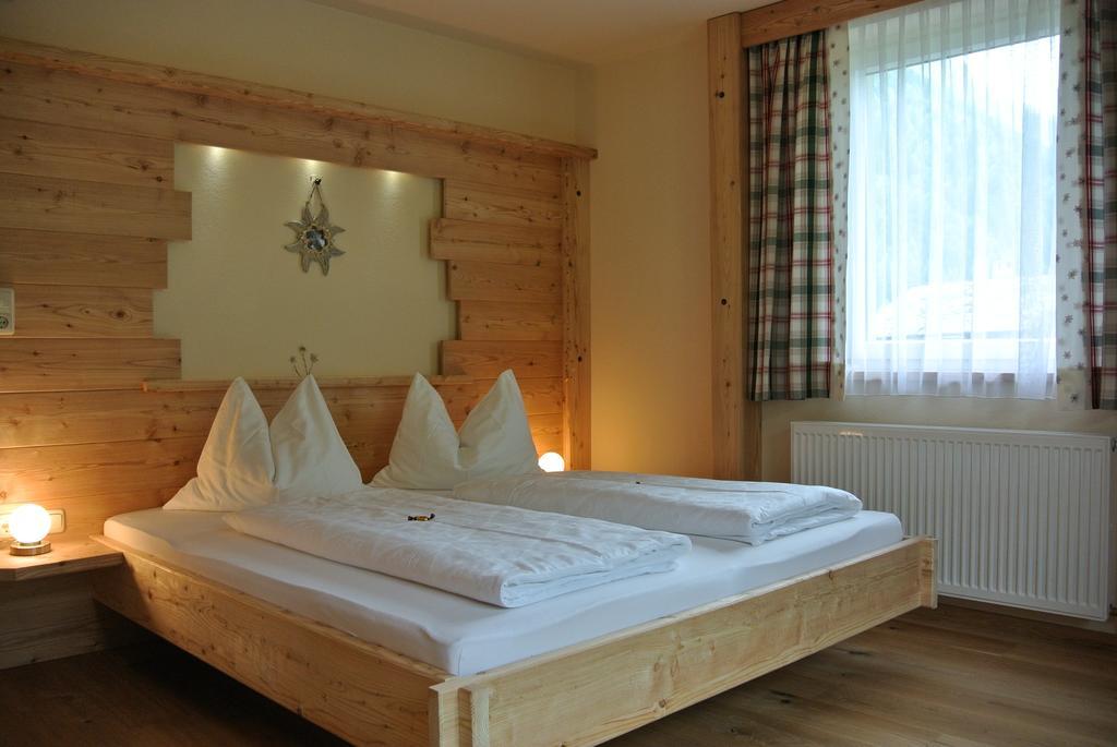 Pension Und Apartment Edelweiss Heiligenblut Bilik gambar